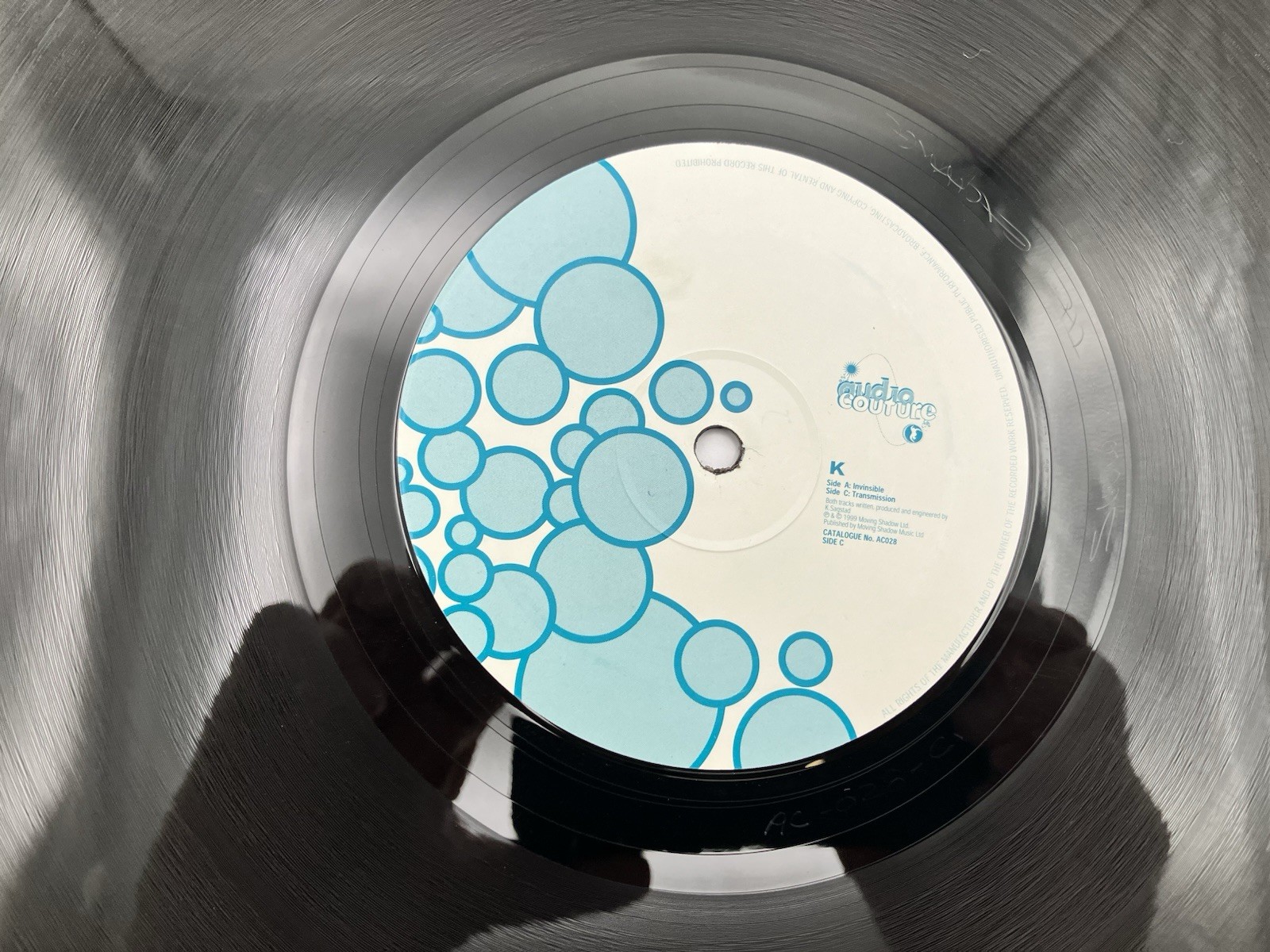 K – Invisible / Transmission Audio Couture 45 RPM Pantone 8481 1999