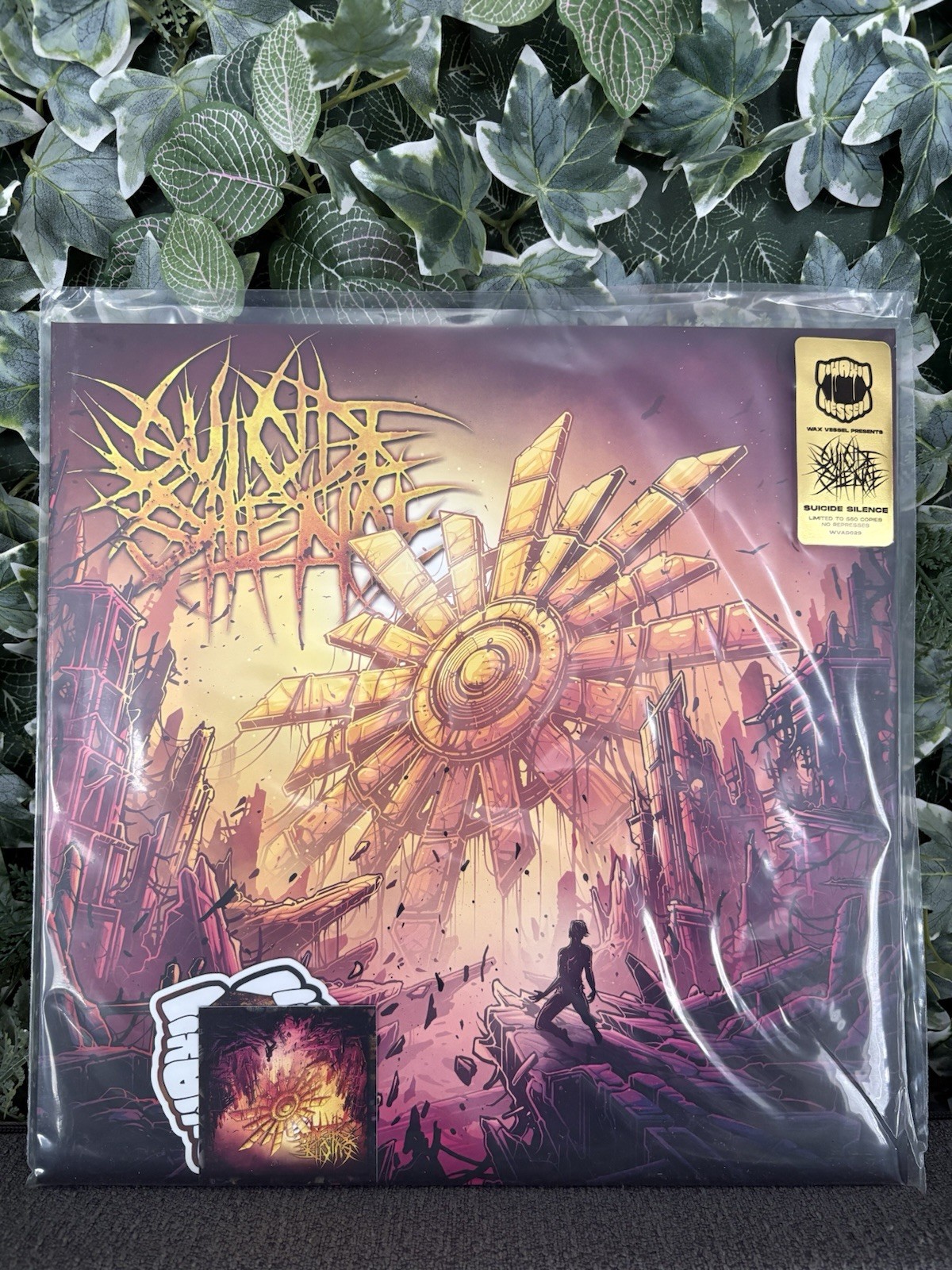 Suicide Silence – EP Vinyl 180g Natural PVC Record /150 Wax Vessel – Extras