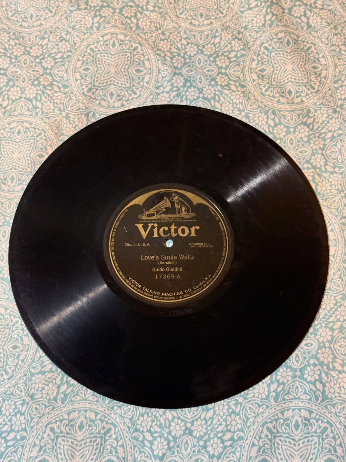 VICTOR Record 78 Rpm 17369 Guido Gialdini LOVES SMILE WALTZ / FROLIC OF THE COON