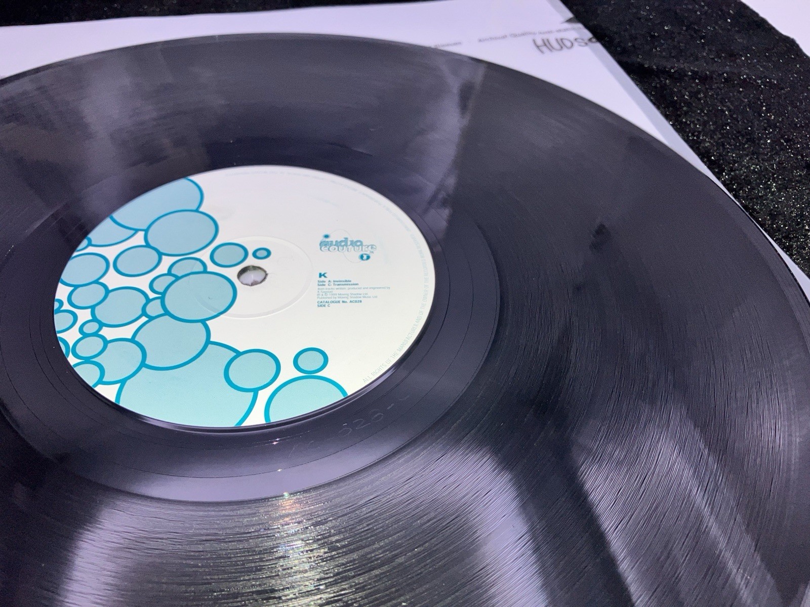 K – Invisible / Transmission Audio Couture 45 RPM Pantone 8481 1999