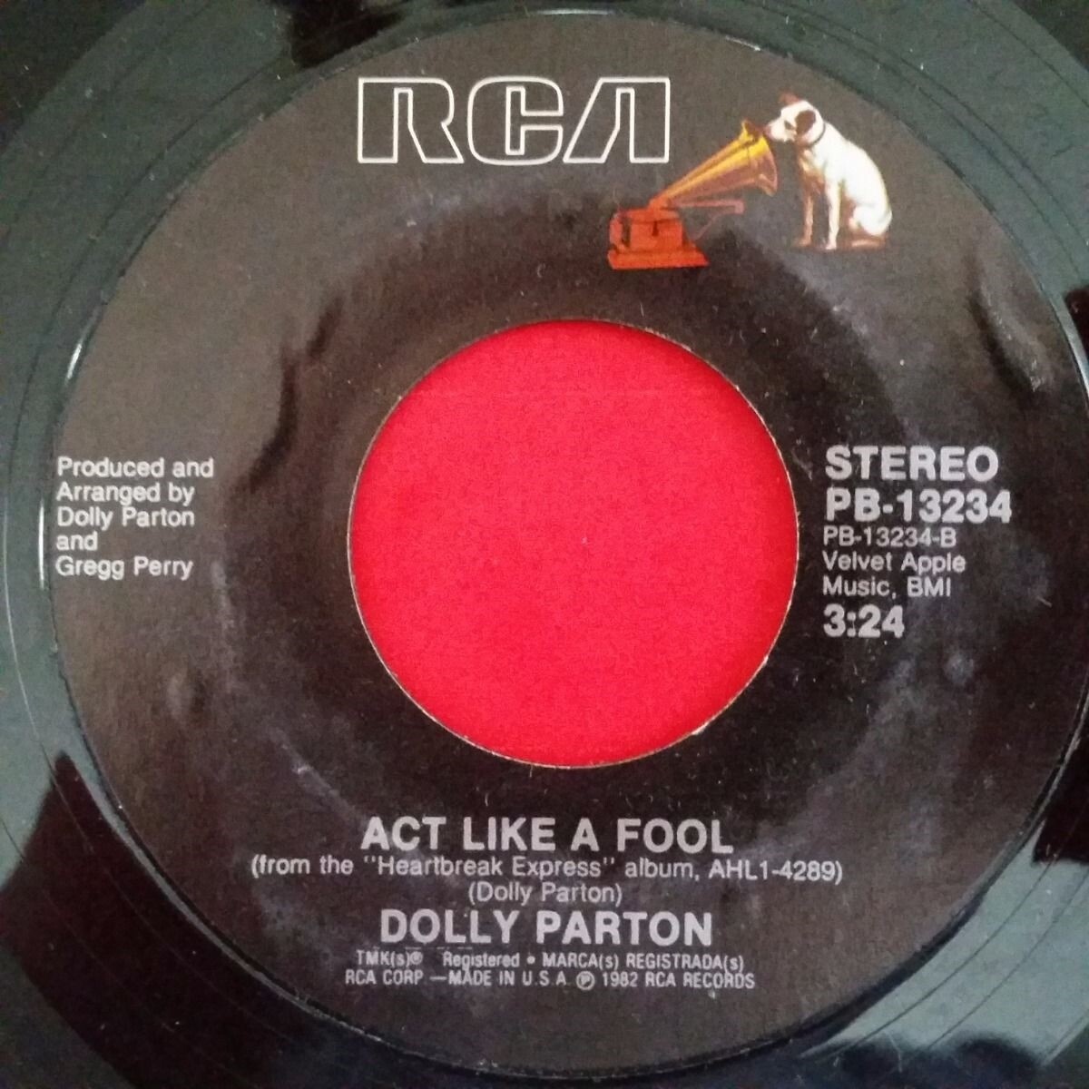 DOLLY PARTON Heartbreak Express b/w Act Like A Fool 45 rpm 7″ PB 13234 Jukebox