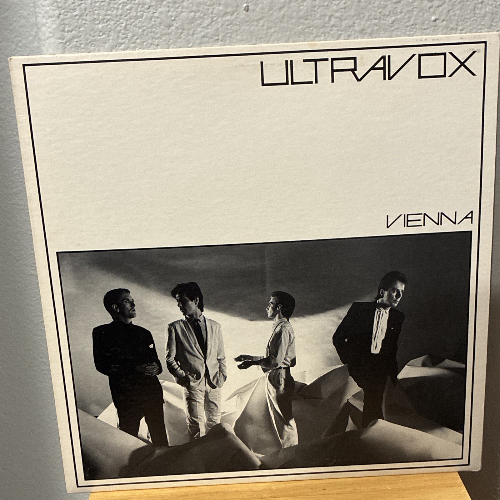 Ultravox LP Vienna Chrysalis CHR 1296 12″ Rock Vinyl Cardboard Sleeve