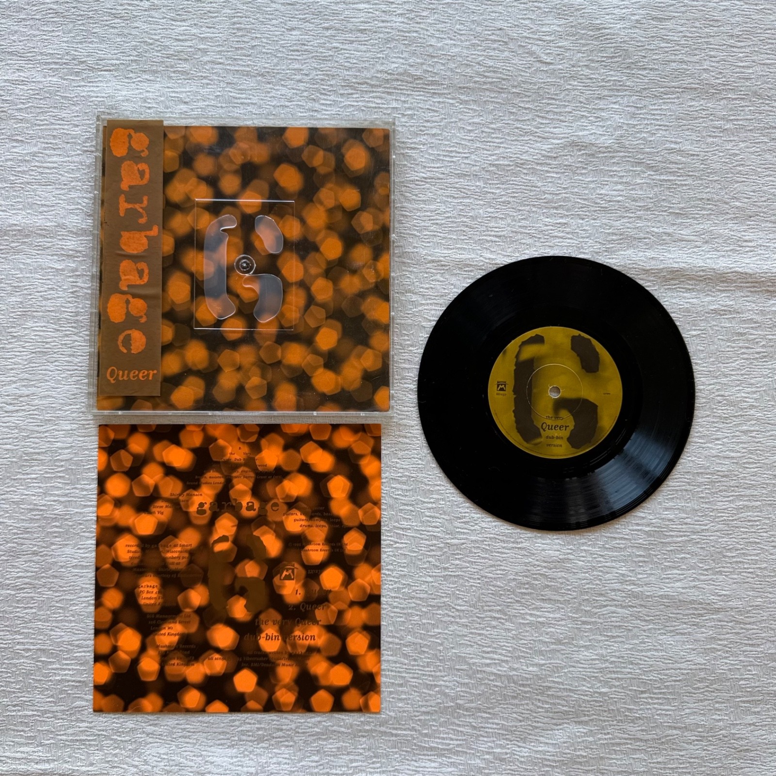 Garbage Queer 7” Vinyl SX1237 1995 UK Mushroom Numbered w/ Case Insert Rare