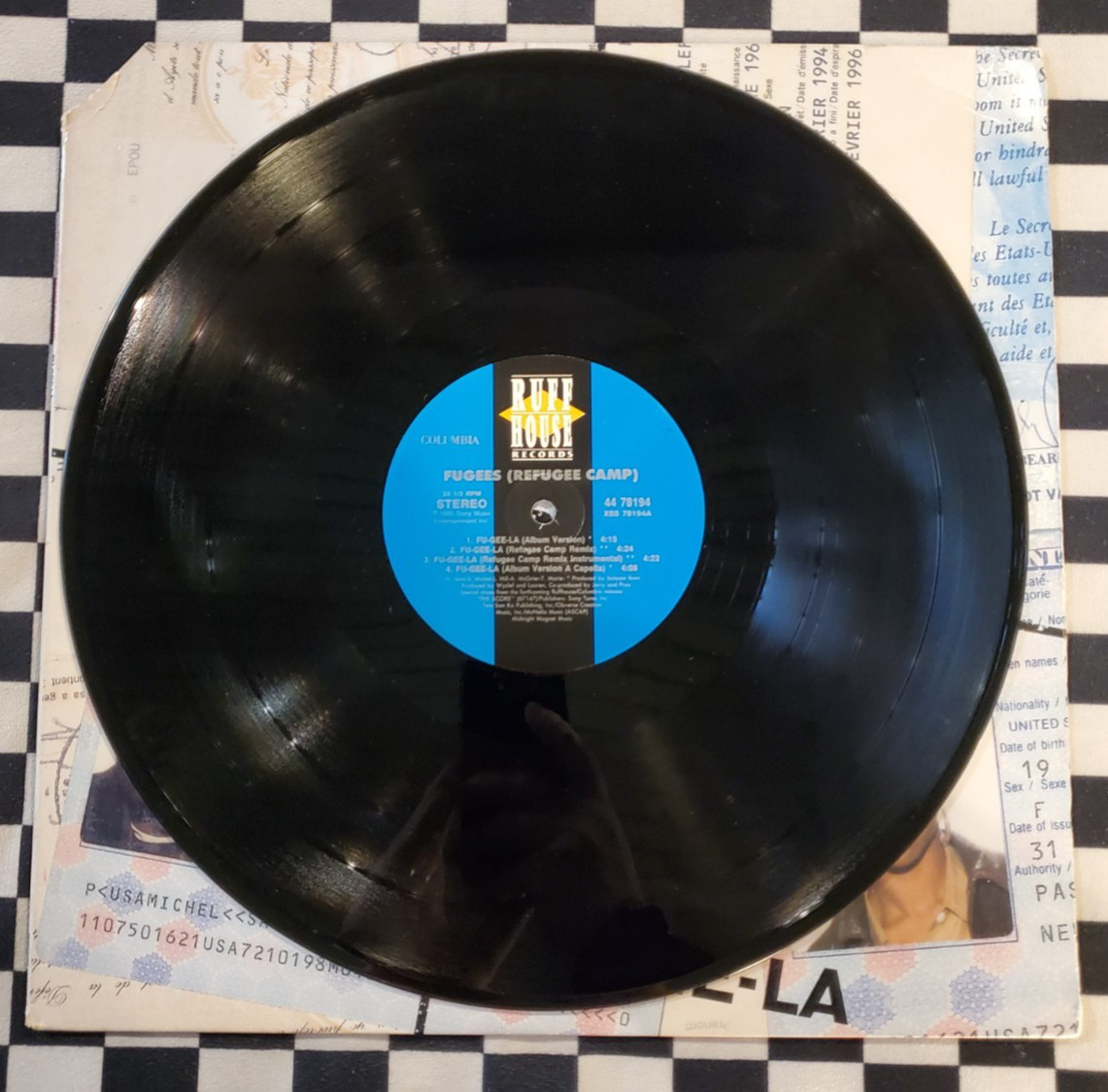 Fu-Gee-La 12″ by Fugees vinyl 1995 VG+ 4478194 Ruffhouse Records