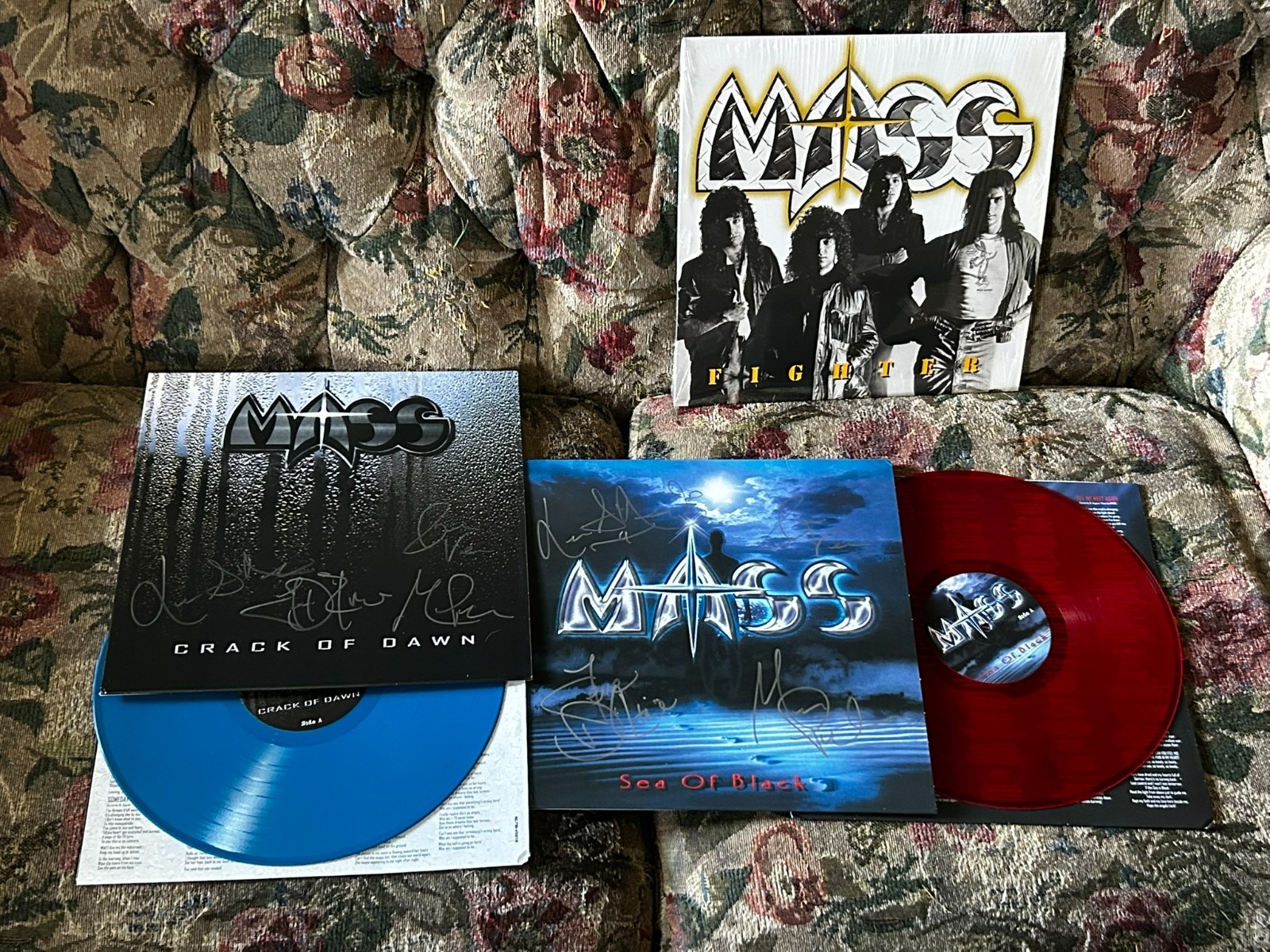 MASS SIGNED COLORED VINYL LP LOT CRACK OF DAWN SEA OF BLACK FIGHTER Stryper