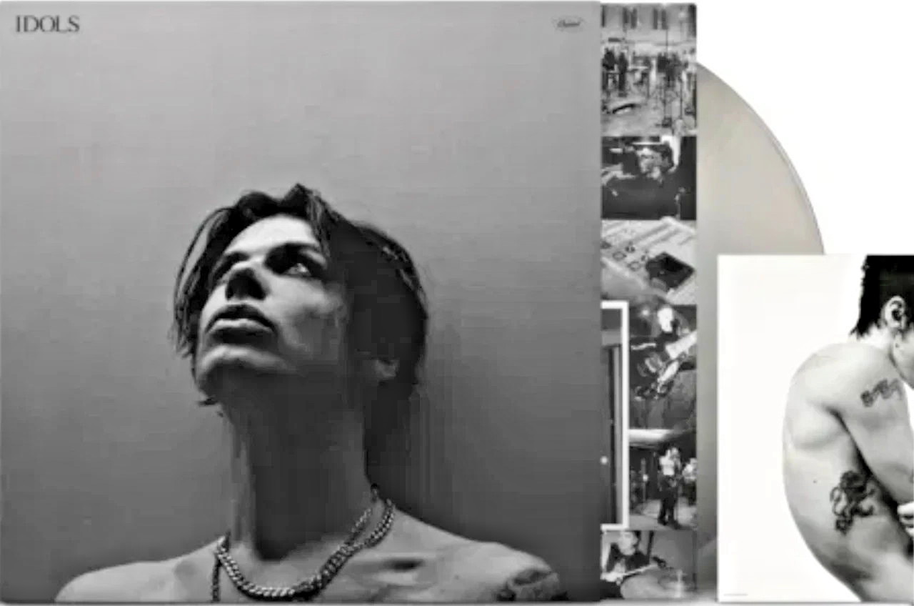 YUNGBLUD – Idols -*SIGNED* LIMITED EDITION Silver Vinyl LP + INSERT ***NEW***