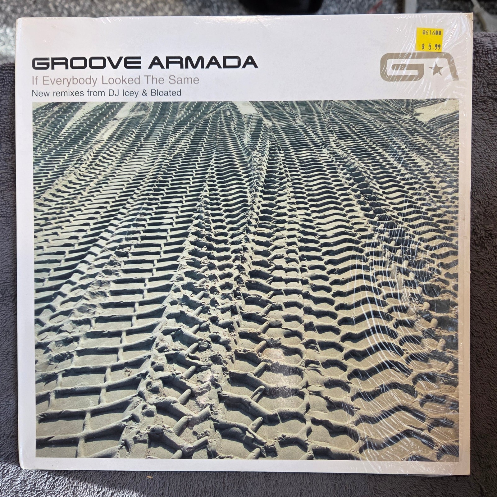 GROOVE ARMADA IF EVERYBODY LOOKED THE SAME 12″
