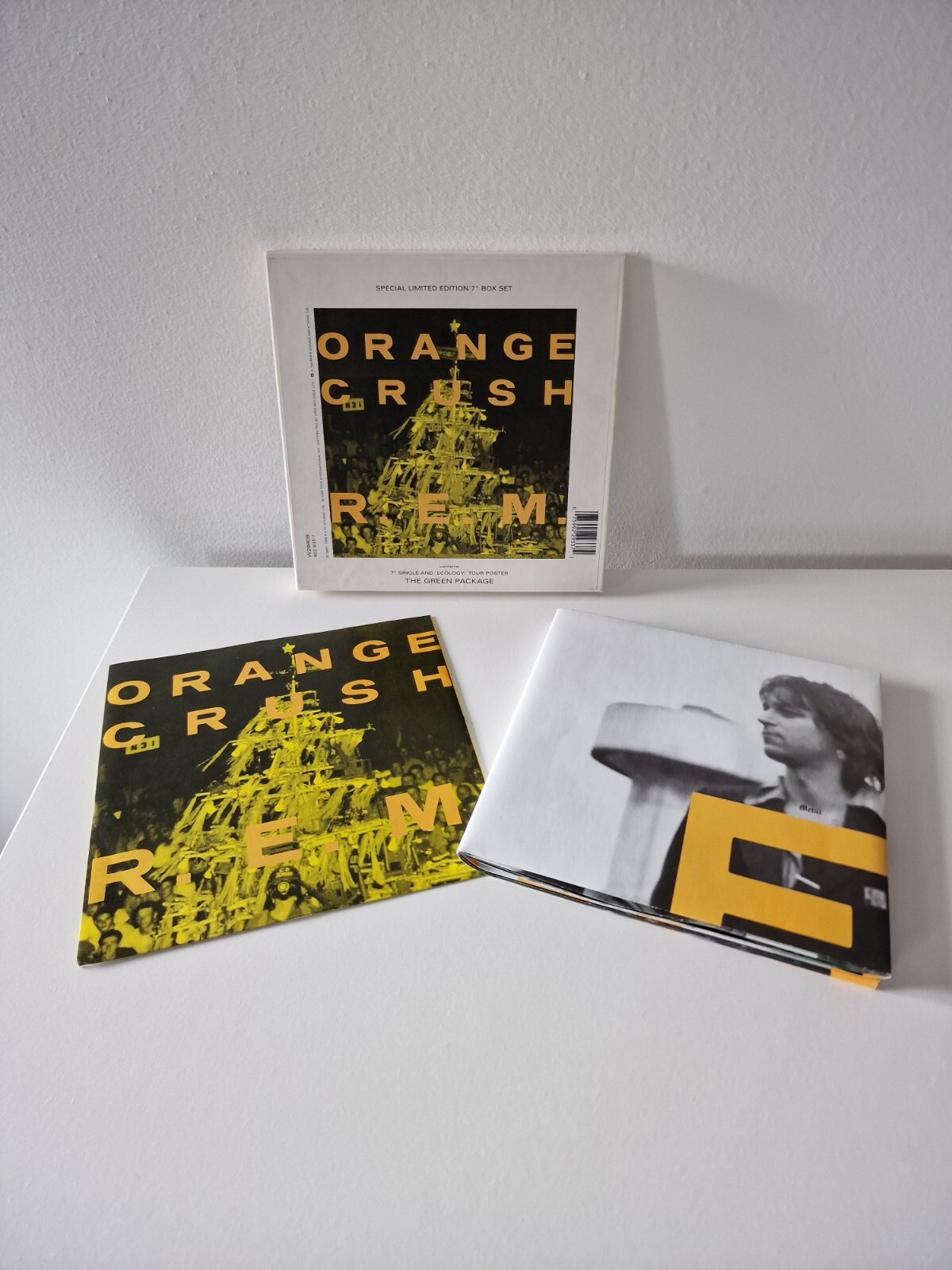R.E.M. – Orange Crush Limited Edition 7″ Vinyl Boxset | Used Excellent Condition