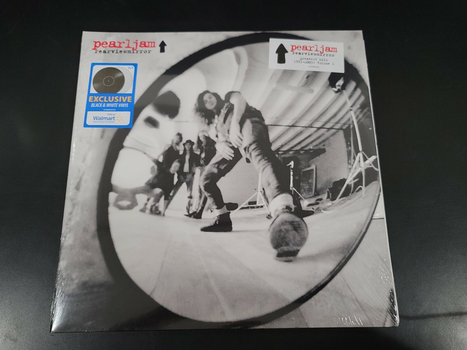 Pearl Jam rearviewmirror 1991 2003 Vol 1 WALMART BLACK WHITE COLOR Vinyl 2xLP