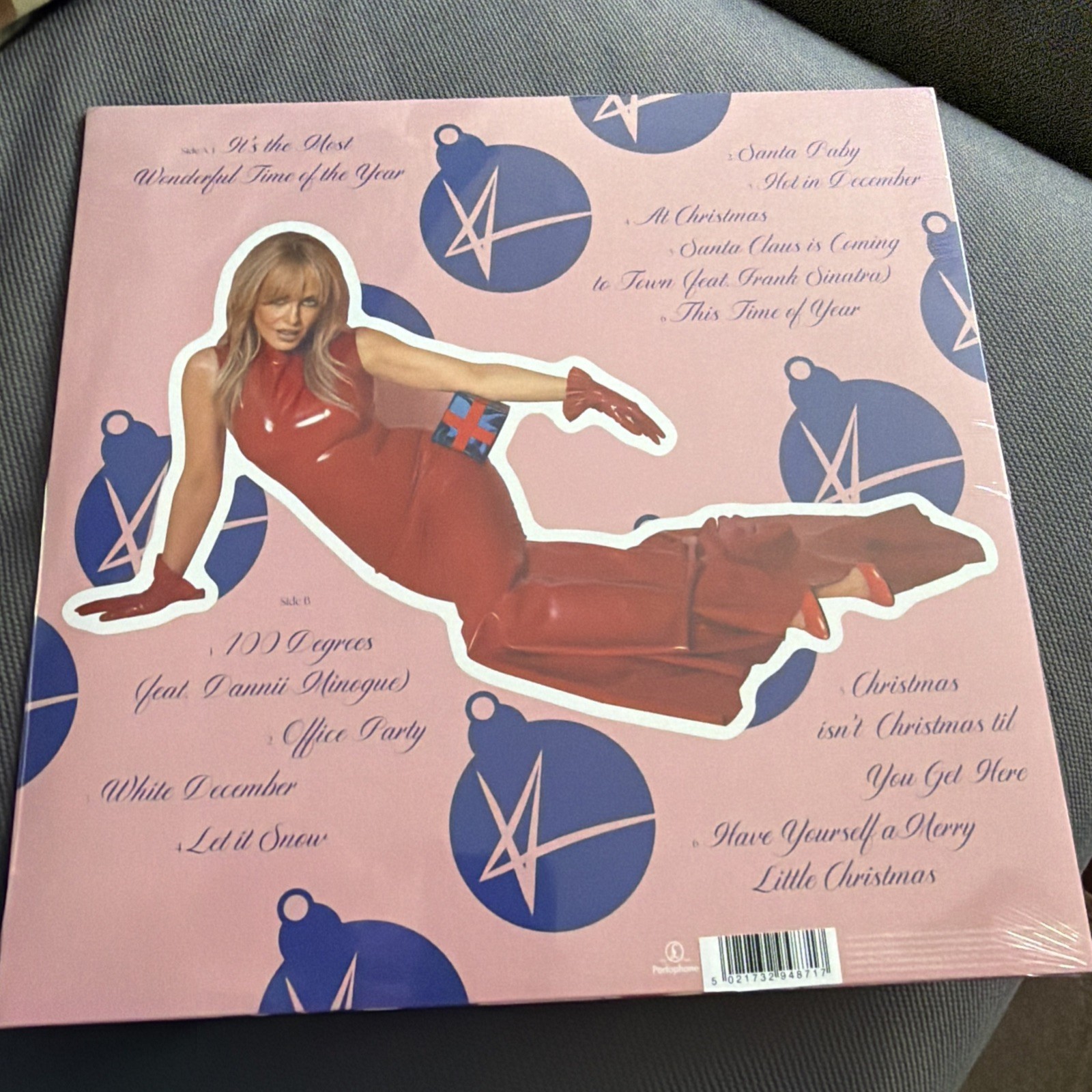 Kylie Minogue – Christmas wrapped pink and white limited edition vinyl