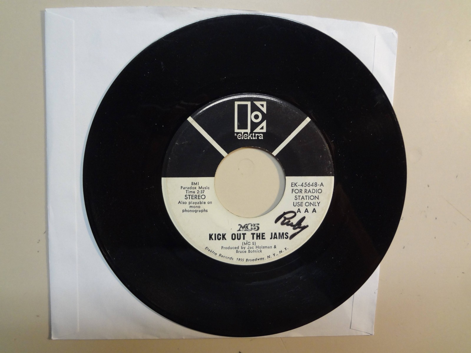 MC 5:Kick Out The Jams-MotorCity IsBurning-U.S.7″ 69 Elektra EK-45648DJ Censored
