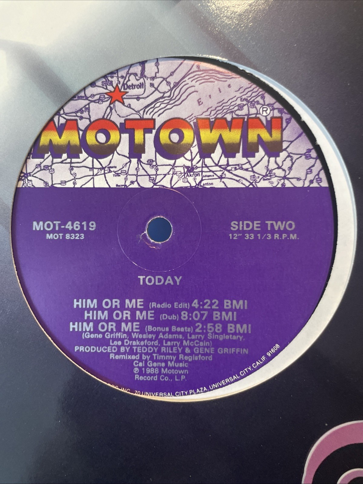 Lot of 8 80’s 90’s R&B 12″ Vinyl Records Boyz 2 Men Hev D TLC Creep