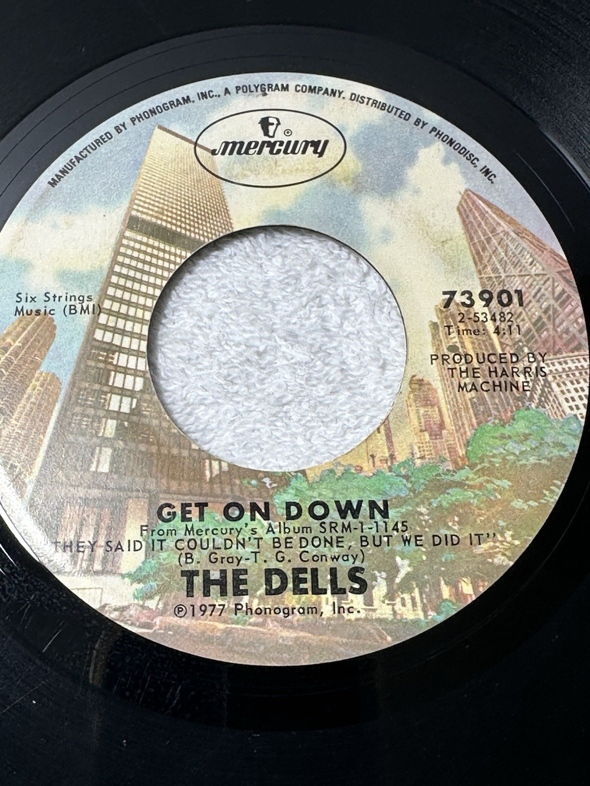 The Dells – Betcha Never Been Loved/Get on Down-1977 45 RPM Vinyl Mercury 73901