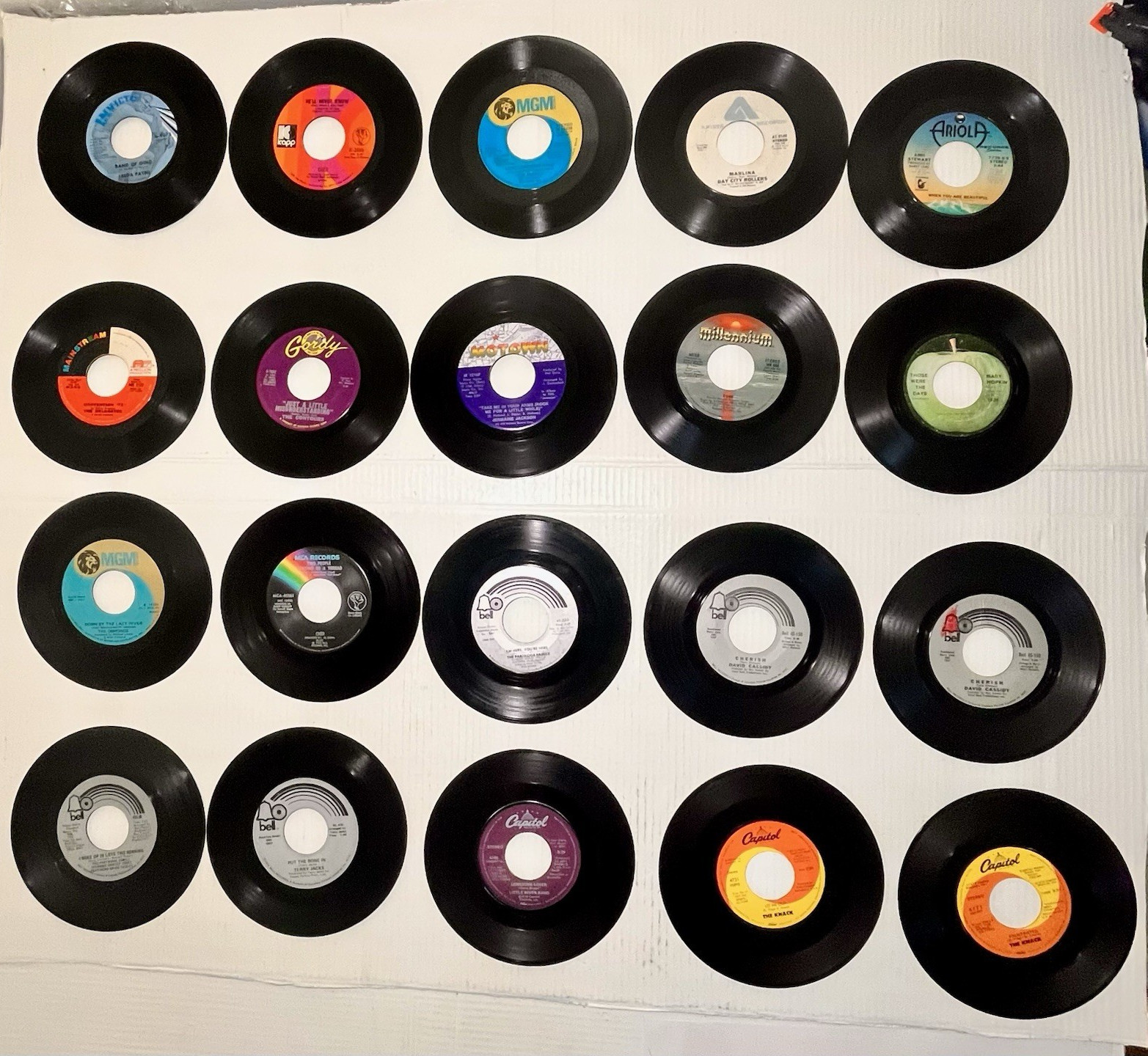7″ Vinyl Records 45 RPM Lot of 46 Assorted Genres Pop Rock Soul 60s 70s Vintage