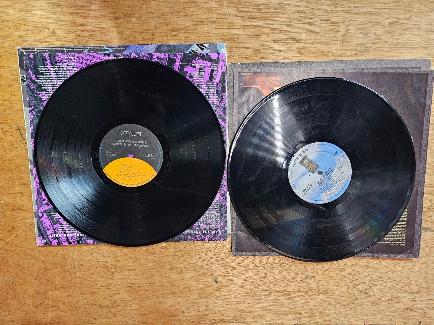 2x JACKSON BROWNE–Running On Empty & Lives in the Balance