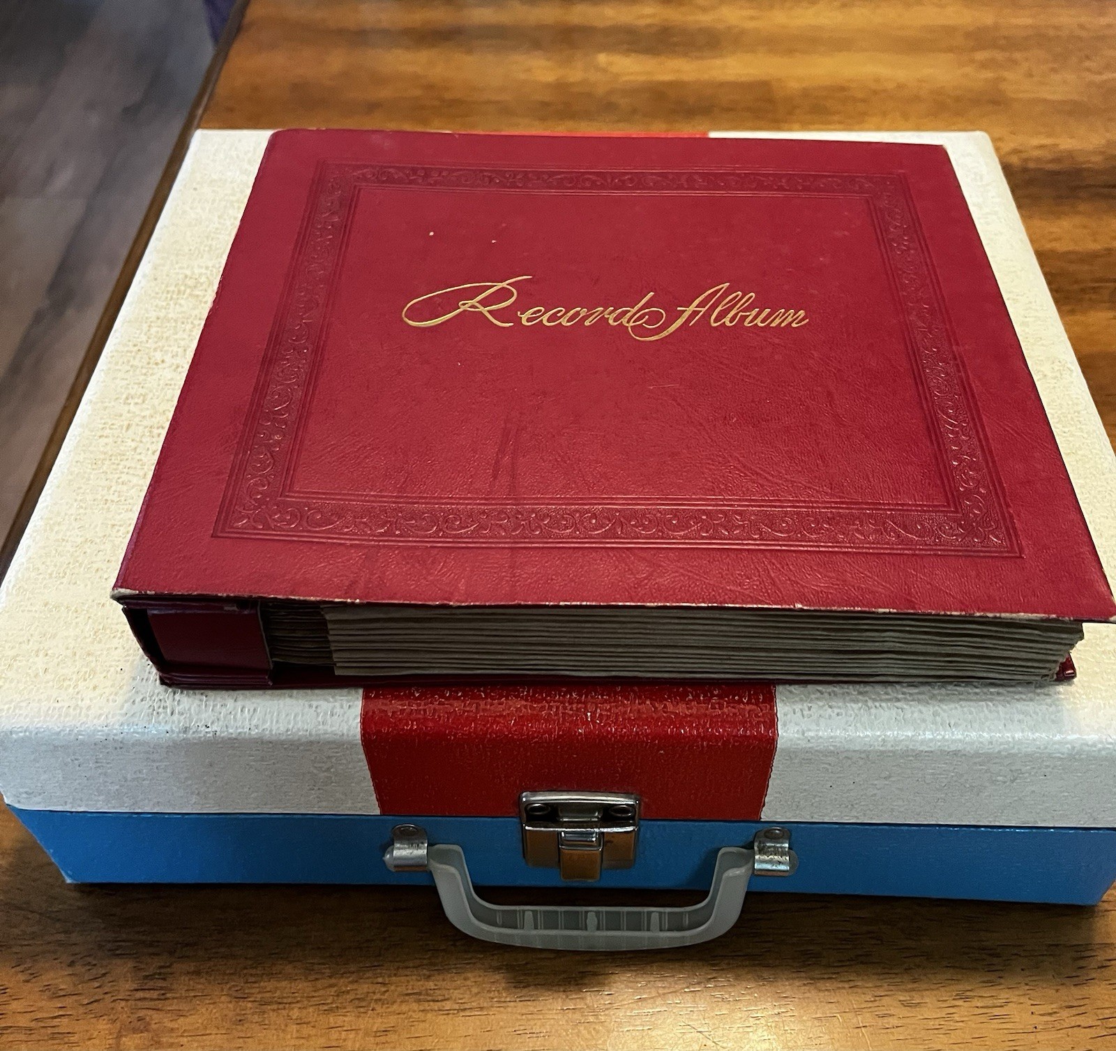Imperial ED100 Record Player and Sixteen 45 Records