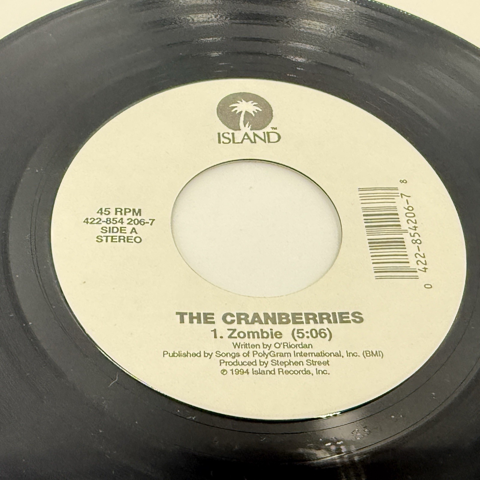 THE CRANBERRIES Zombie Ode To My Family 45 7″ VG++ vinyl single 1994 HEAR Clean!