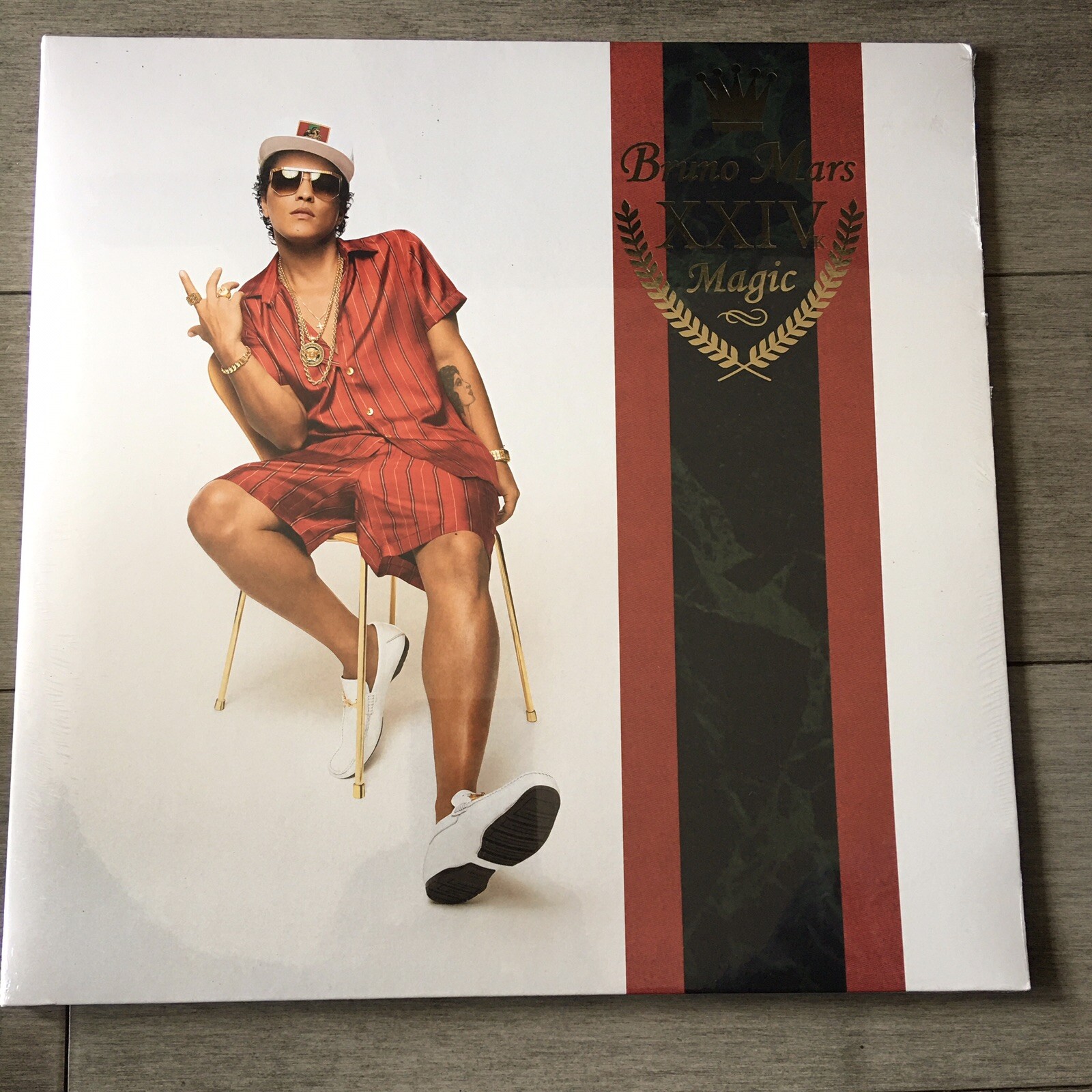 BRUNO MARS – 24K MAGIC – VINYL LP (NEW SEALED)