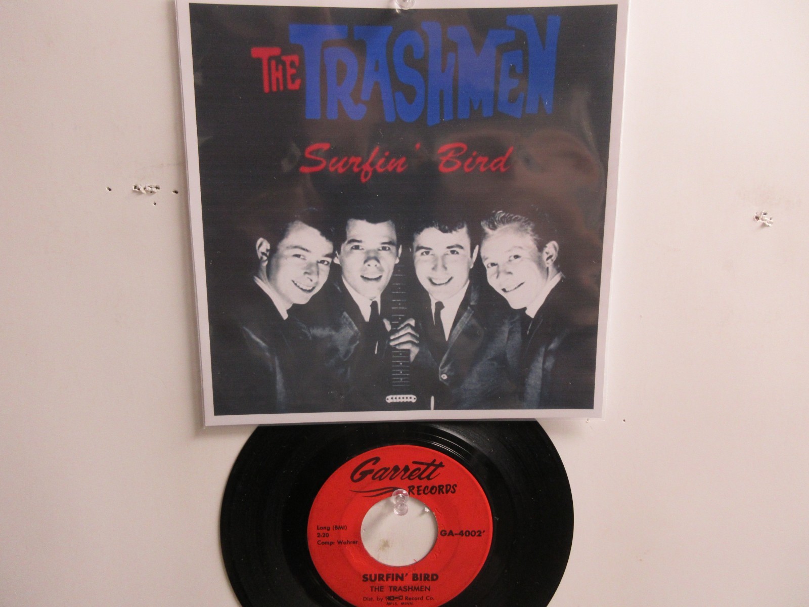 💥 ‘ THE TRASHMEN ‘ HIT 45+PICTURE [SURFIN’ BIRD/ KING OF THE SURF] 1963 ! 💥