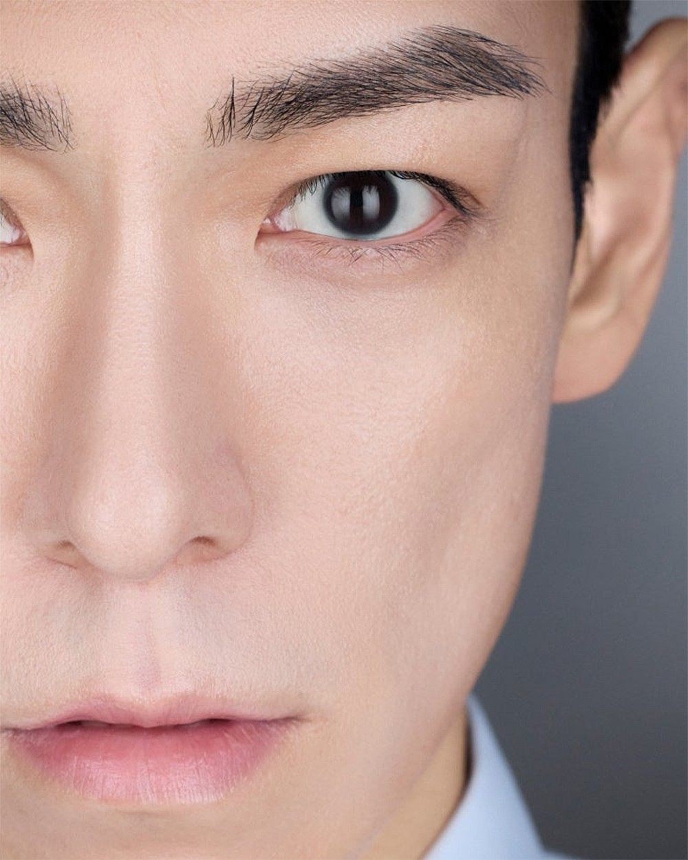 T.O.P [ANOTHER DIMENSION] 1st Album CD+3 Leaflet+4 Art Print+Glove Pack+Sticker