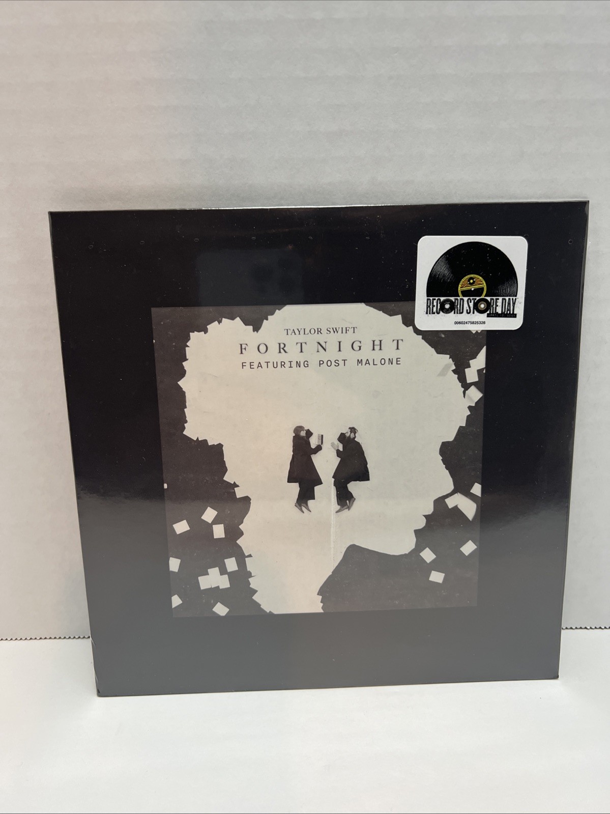 Taylor Swift – FORTNIGHT – 7″ inch Vinyl – Fortnite – Record Store Day 2025 RSD