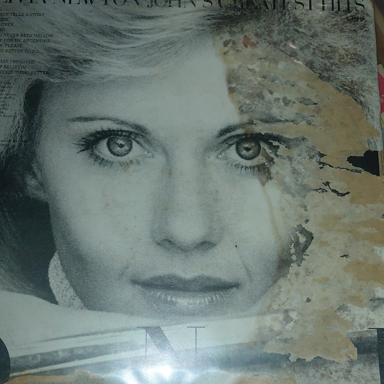Olivia Newton-John – Greatest Hits LP Record Vinyl 12″ 33 RPM MCA Records