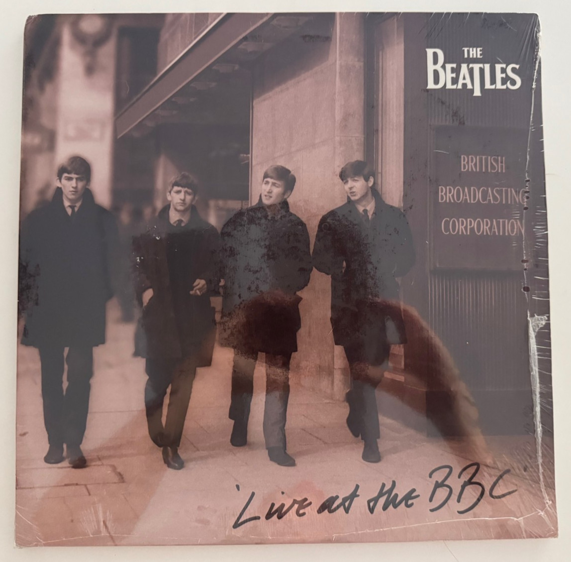 The Beatles “Live At The BBC” SEALED LP – Uk Press Apple 7243 8 31796 1 9 – NM