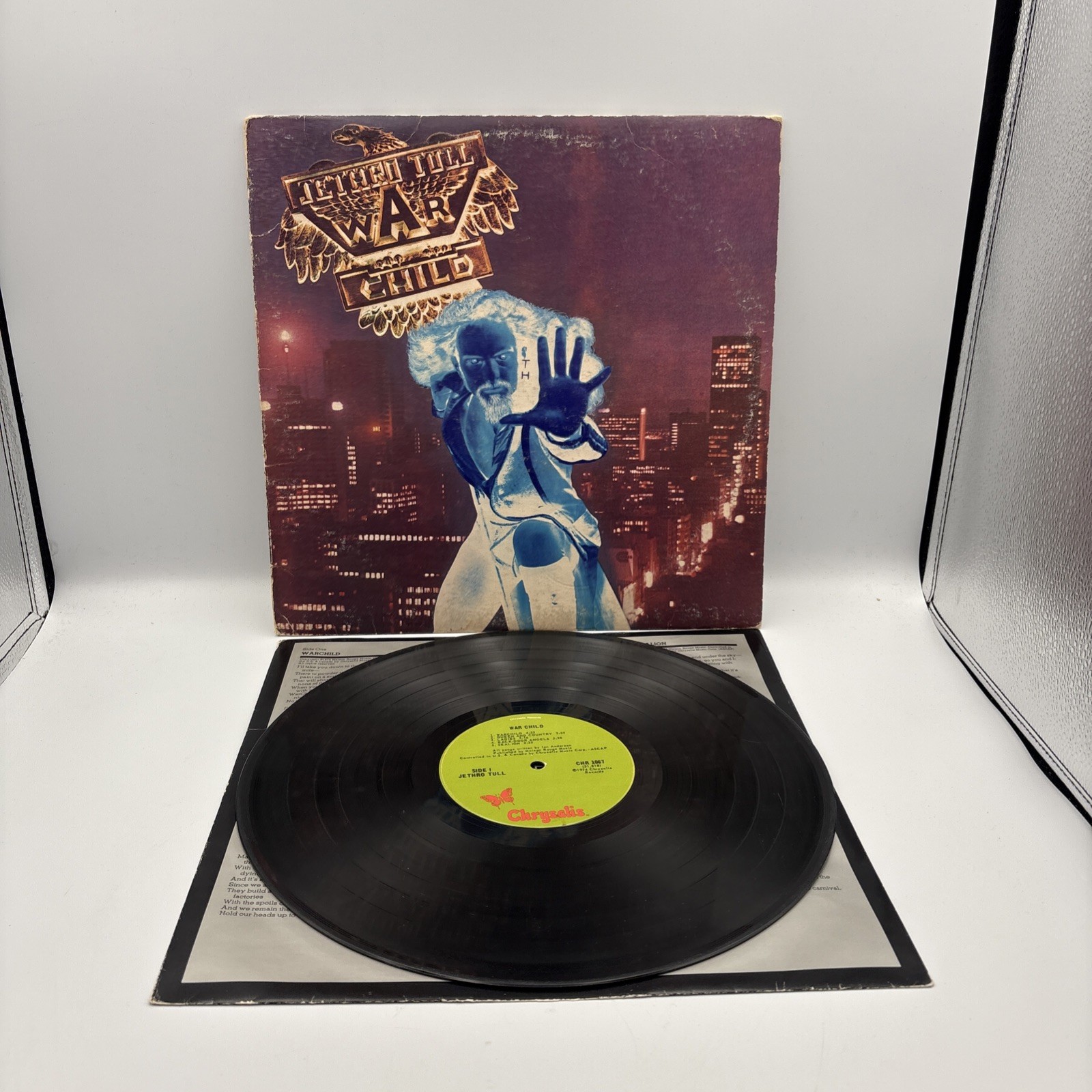 JETHRO TULL – WARCHILD 1974 ORIGINAL Chrysalis CHR1067 Vinyl LP – GOOD +
