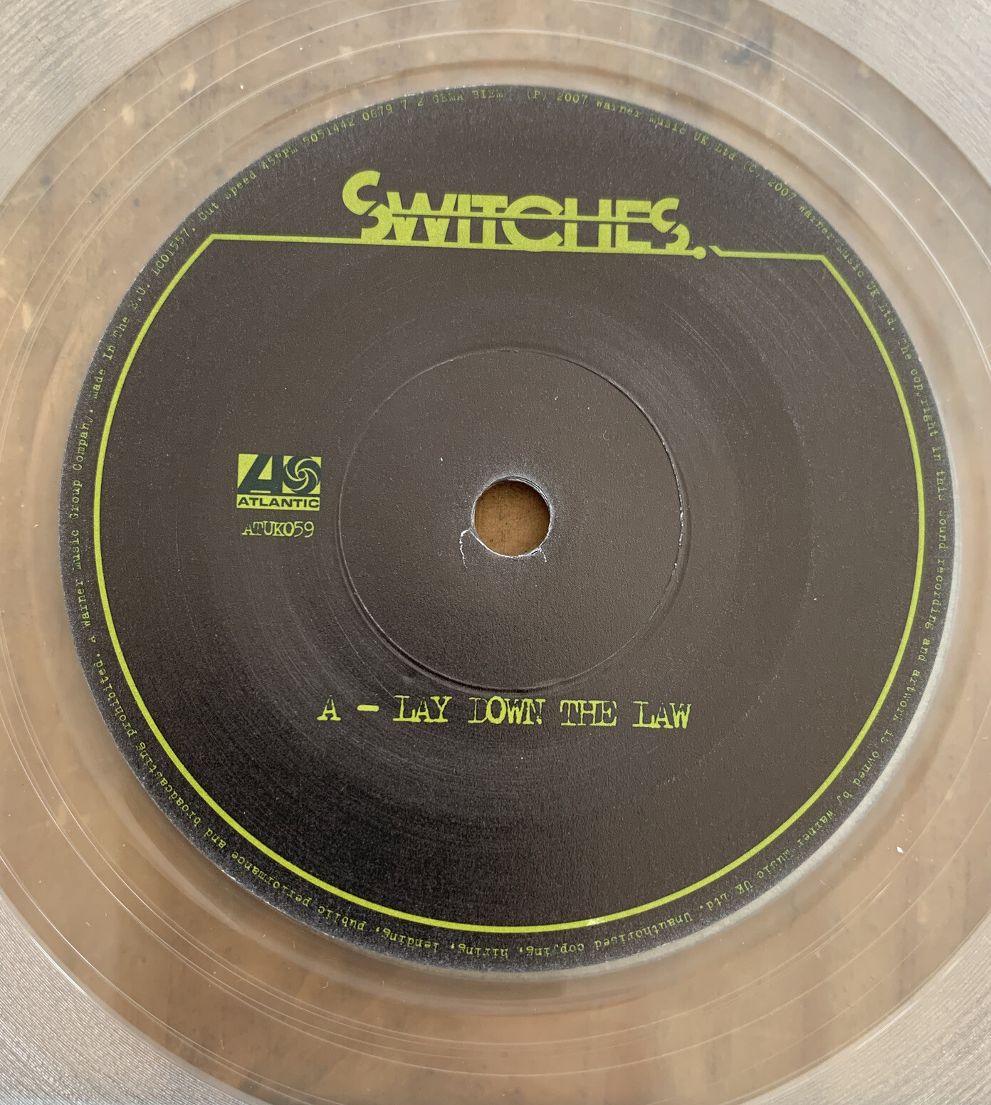Switches ‎– Lay Down The Law [Clear Vinyl 7″ Single] NM / NM CON