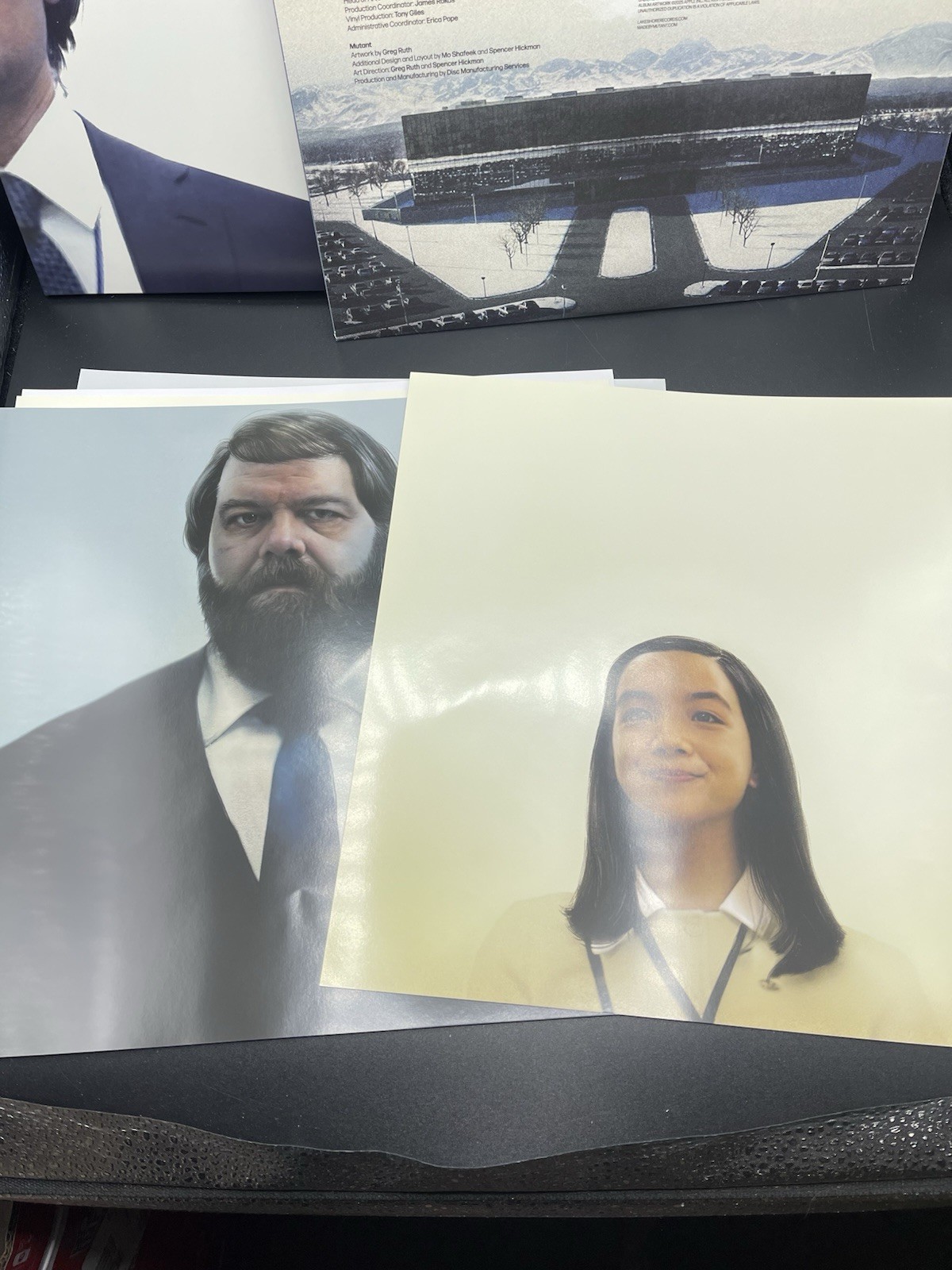 SEVERANCE SEASON 2 (APPLE TV+ ORIGINAL SOUNDTRACK) – Deluxe Edition! Rare!