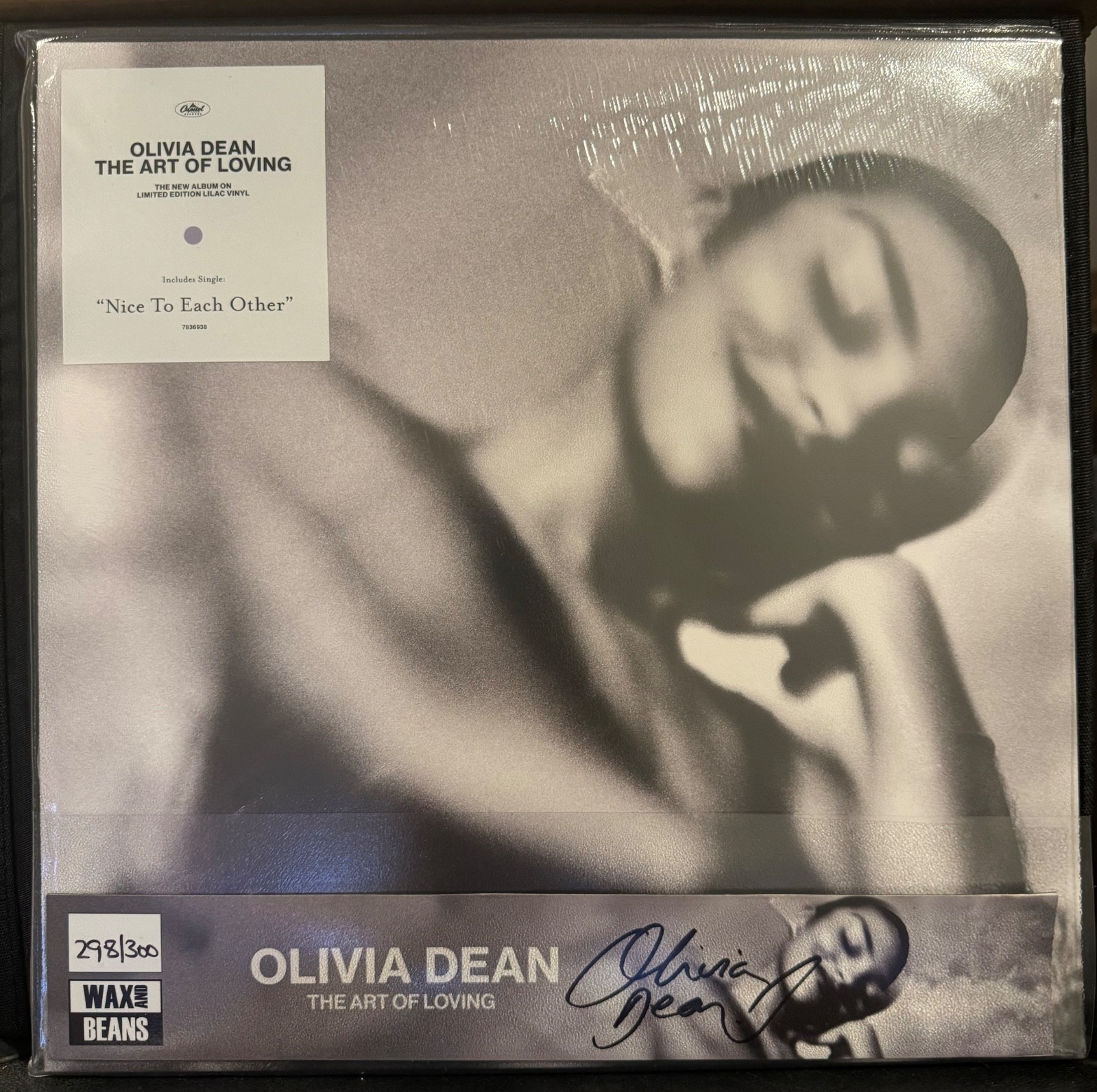 Olivia Dean The Art of Loving Hand Signed and NUMBERED Lilac Vinyl LE 300 RARE!!