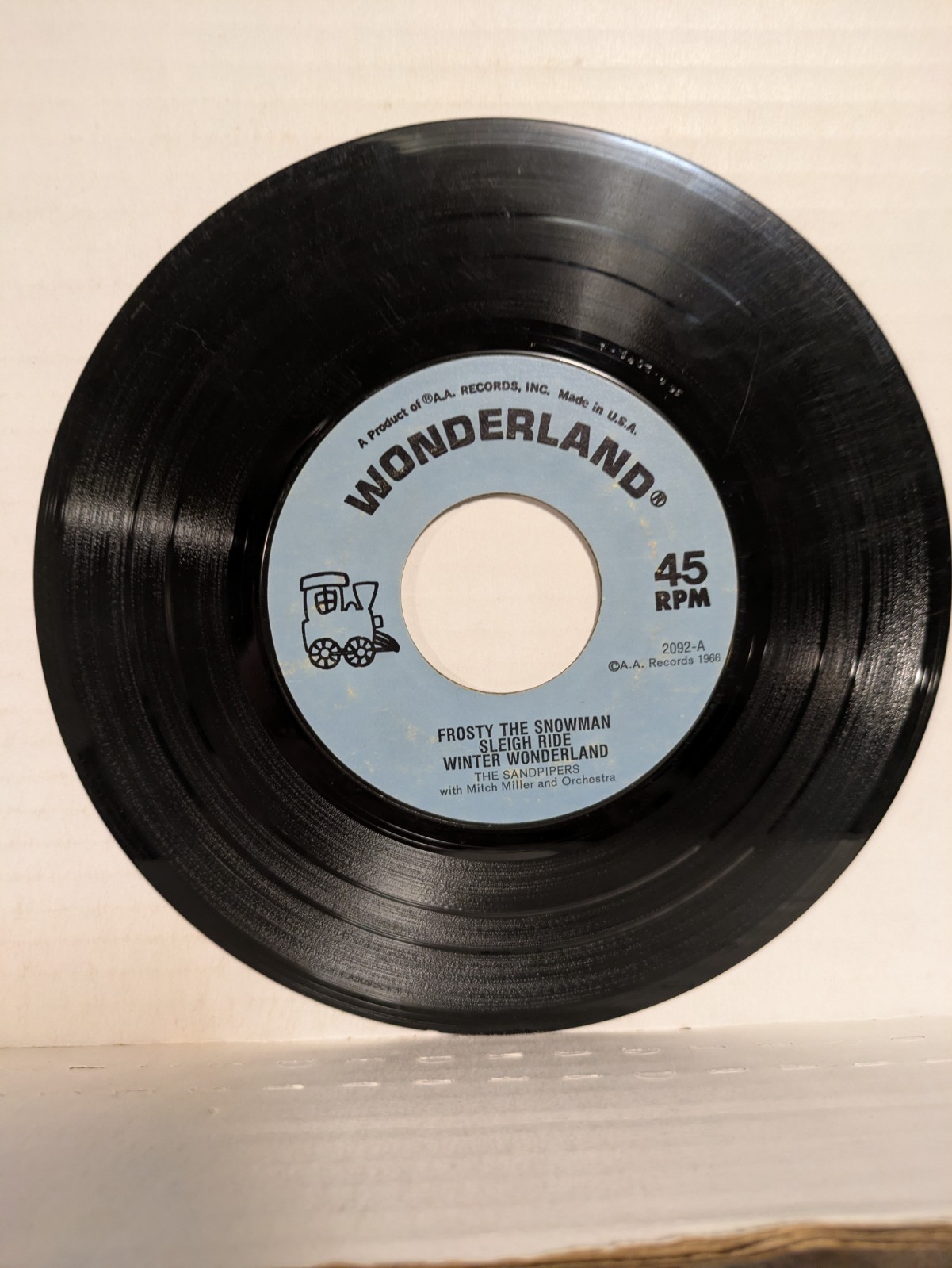 45~ The Sandpipers: “Winter wonderland, frosty the snowman/Sleigh ride” (VG)