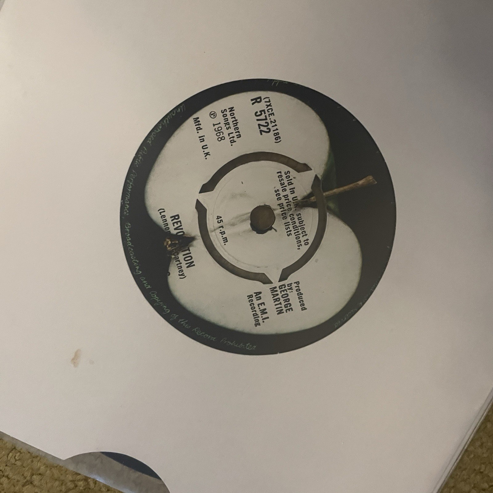 Beatles And Related singles 7″ X 10 Play Tested Good Condition Freepost