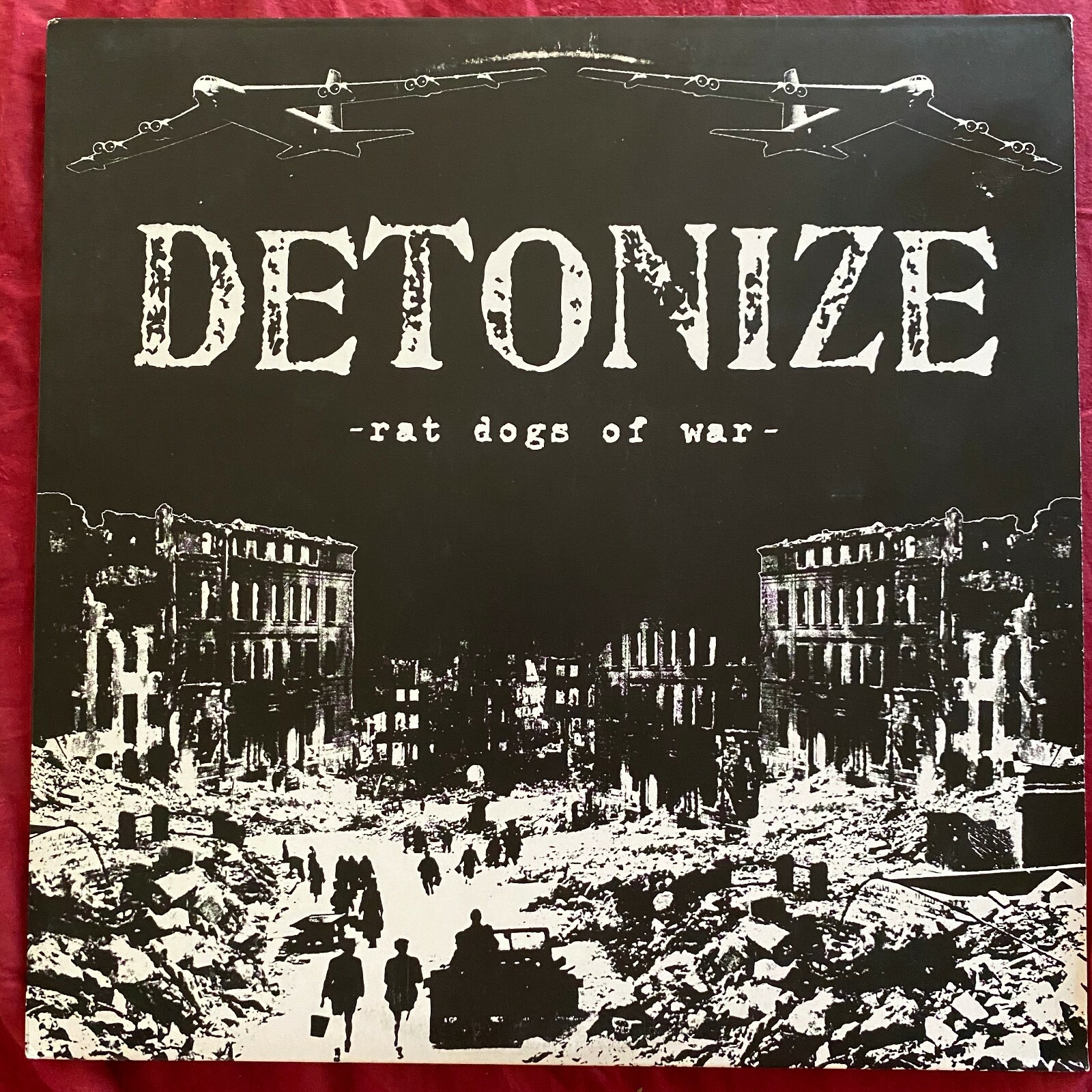 Detonize~Rat Dogs Of War~2009 F.O.A.D. 122112 Records Limited Edition LP~Insert