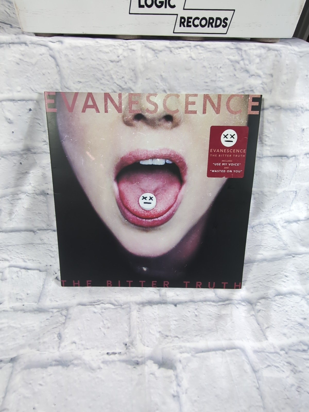 The Bitter Truth by Evanescence (Record, 2021) Excellent