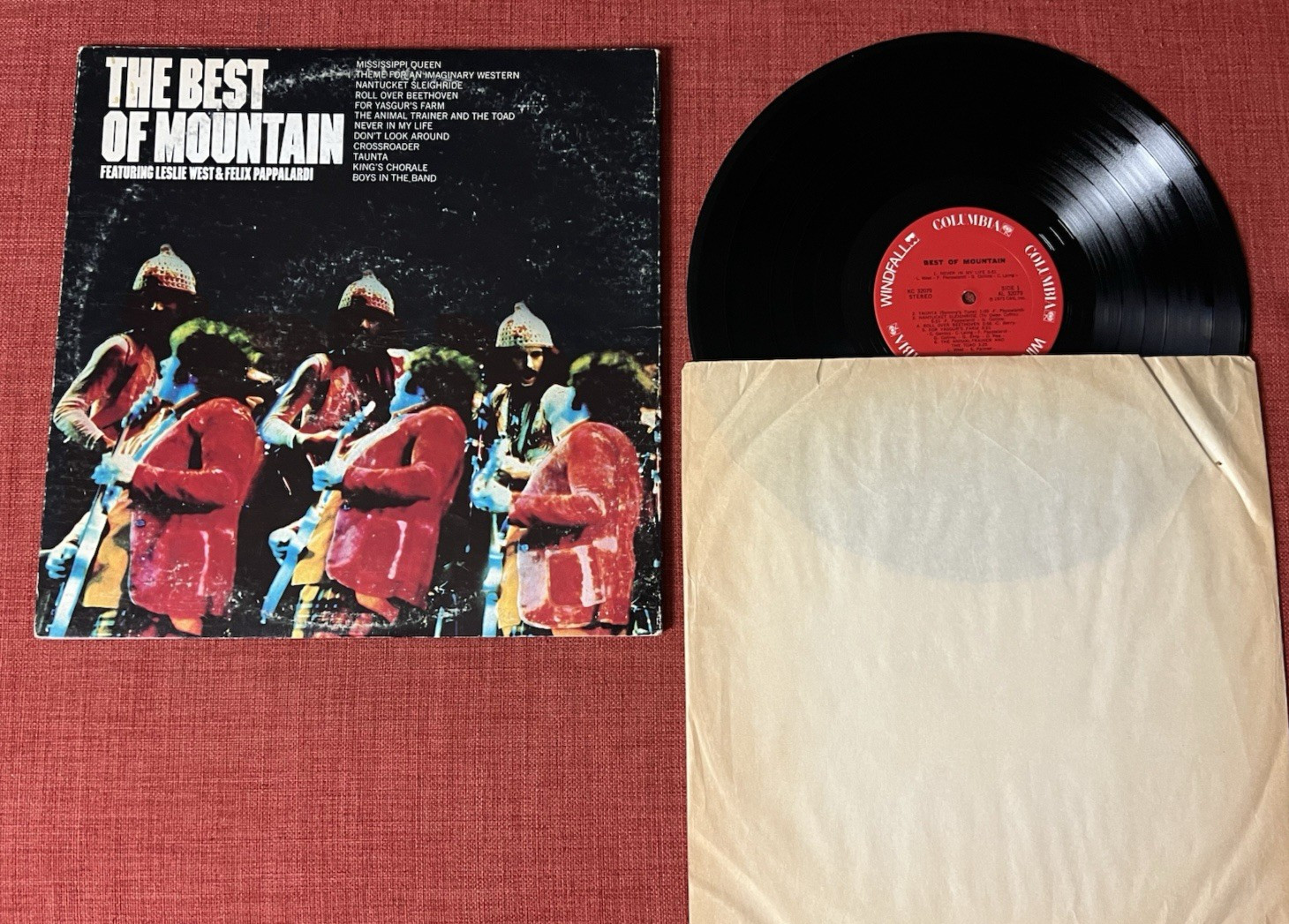 MOUNTAIN – The Best Of / Vinyl LP Record / 1973 Columbia/Windfall KC 32079