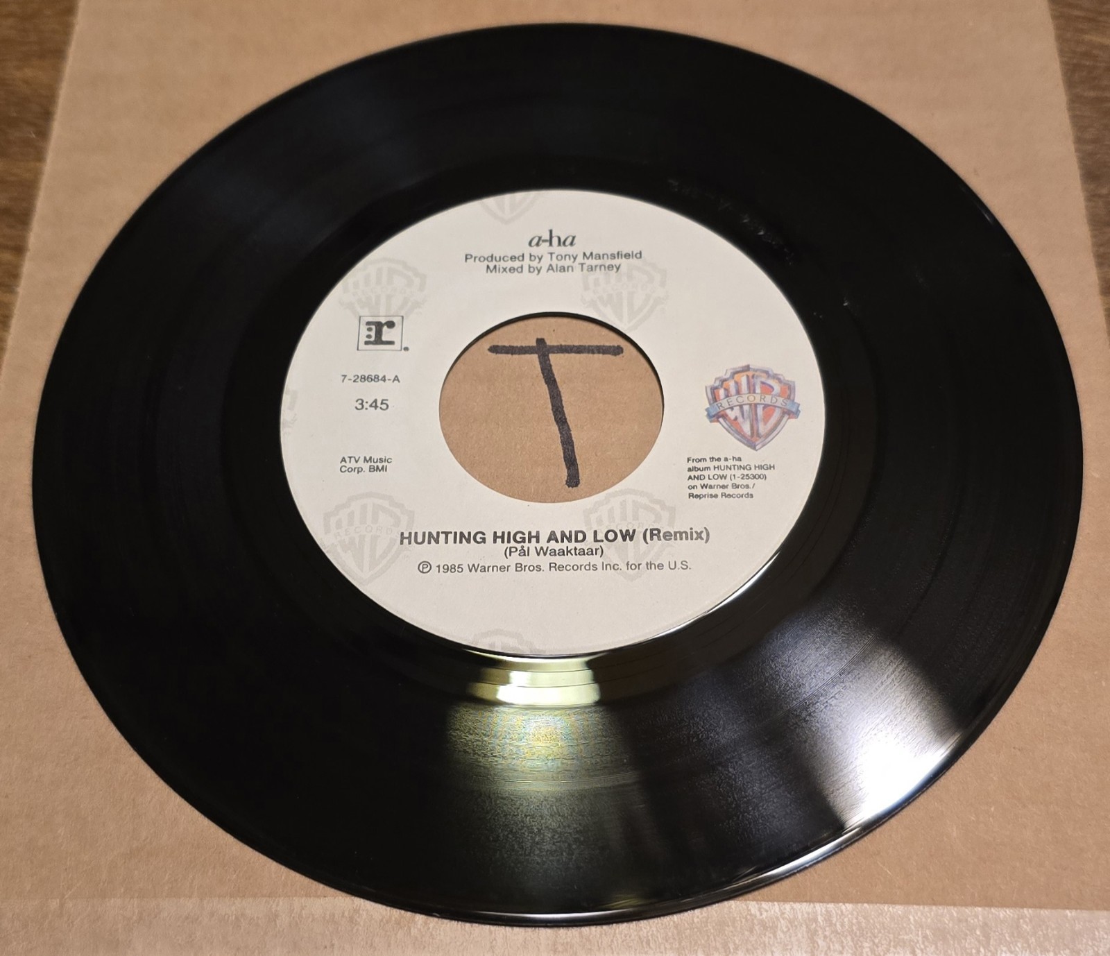 A-Ha: Hunting High And Low/And You Tell Me – NM/VG | 1986 Synth Pop 45rpm
