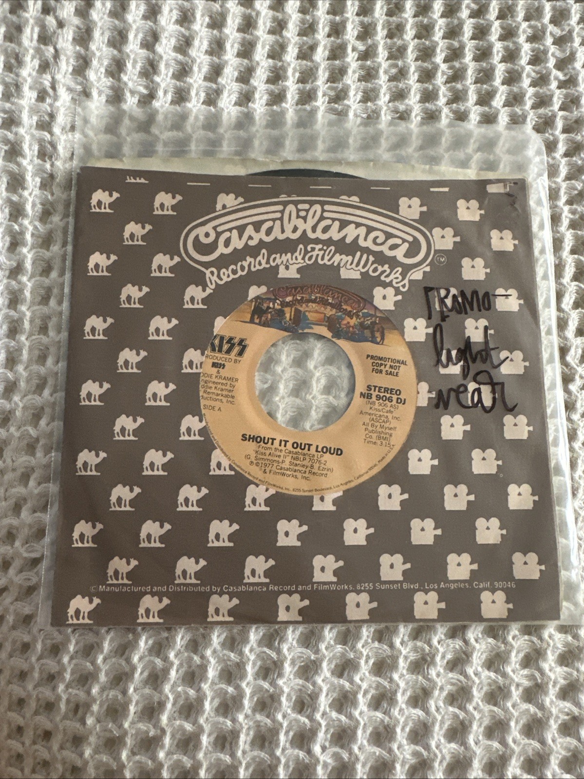 KISS Alive II PROMO Single 7” 1977 Shout It Out Loud Casablanca Aucoin