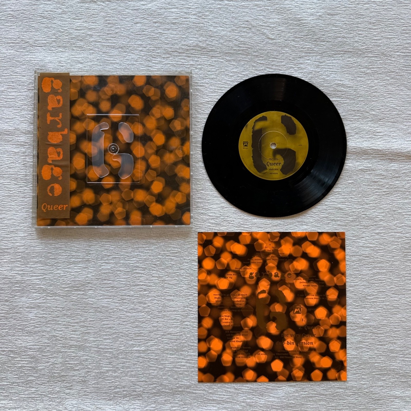 Garbage Queer 7” Vinyl SX1237 1995 UK Mushroom Numbered w/ Case Insert Rare