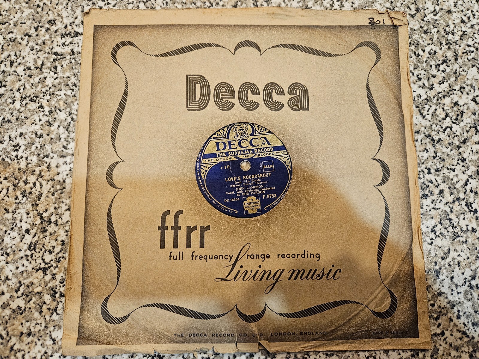 John Cameron – Love’s Roundabout / Lovely Lady Let The Roses See You Today 78rpm