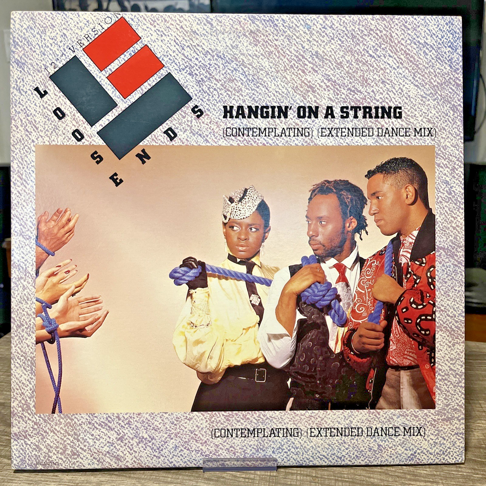Loose Ends- Hangin’ On A String (12″ Single, 1985, R&B/Dance), EX Condition