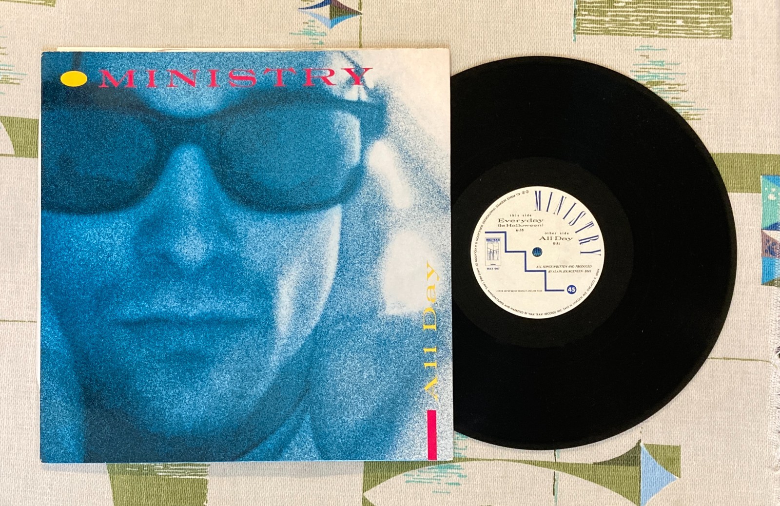 Ministry 12″ All Day / Everyday (is Halloween) 1985 EX/EX