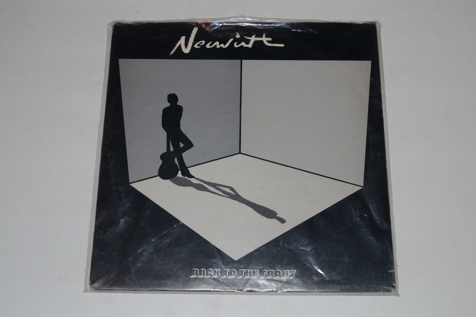 Bob Neuwirth – Back To The Front – Gold Castle Records 171 015-1 FAST SHIPPING!