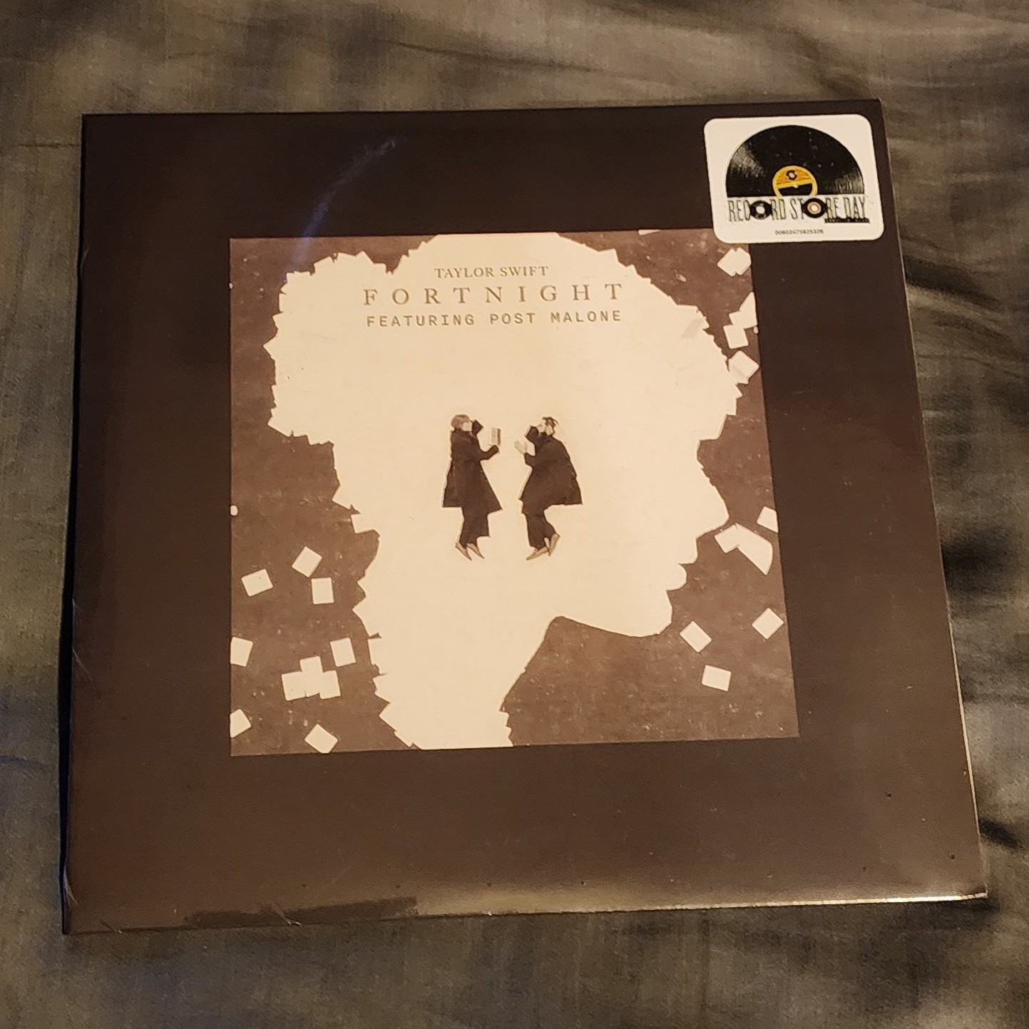 Taylor Swift – FORTNIGHT – 7inch Vinyl – Fortnite – Record Store Day 2025 RSD
