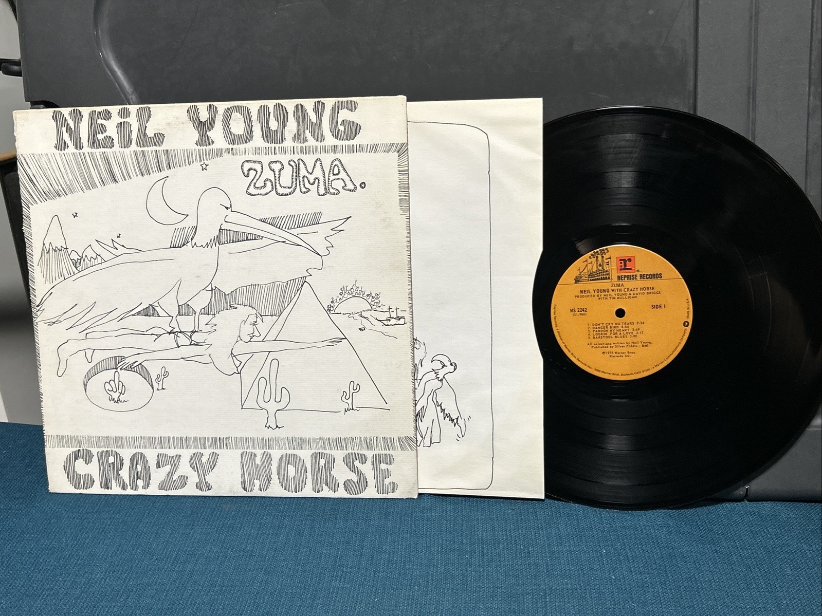 EX/EX Neil Young & Crazy Horse Zuma 1975 First Press Reprise Records MS 2242
