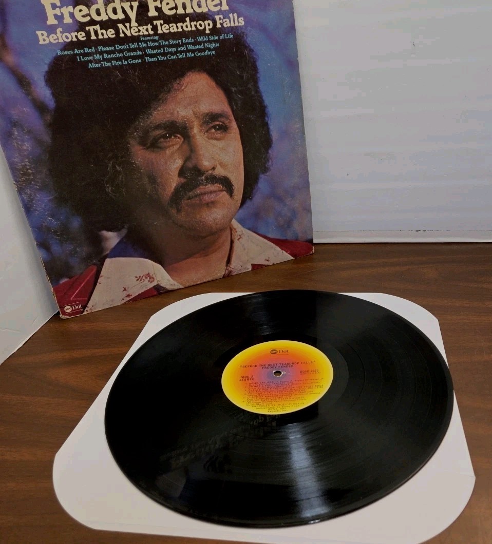 Freddy Fender – Before The Next Teardrop Falls 1975 ABC Dot Country Vyl LP VG-EX