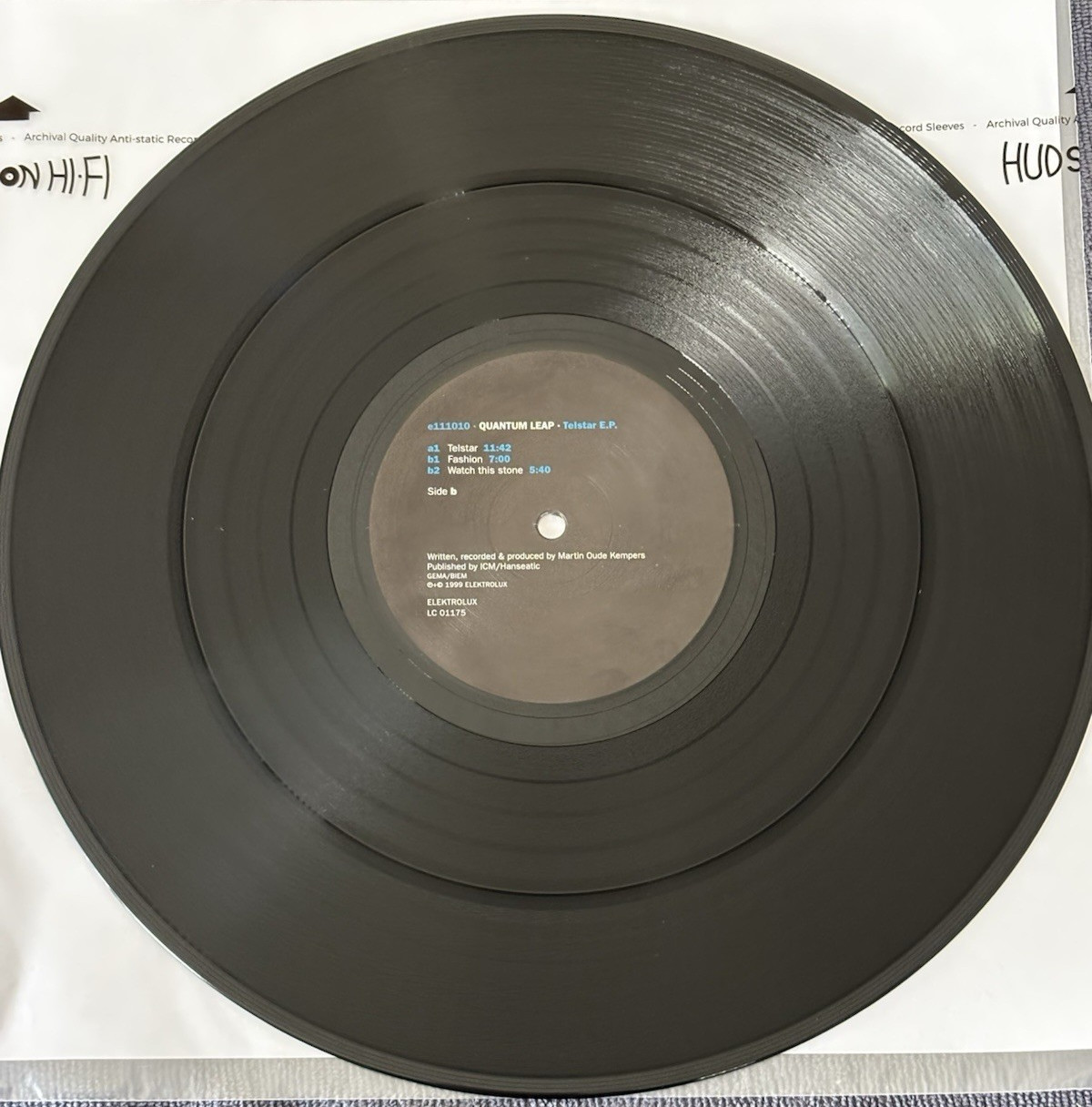 QUANTUM LEAP – Telstar E.P. (1999) Vinyl 12″ Record. NM vinyl / EX+ sleeve
