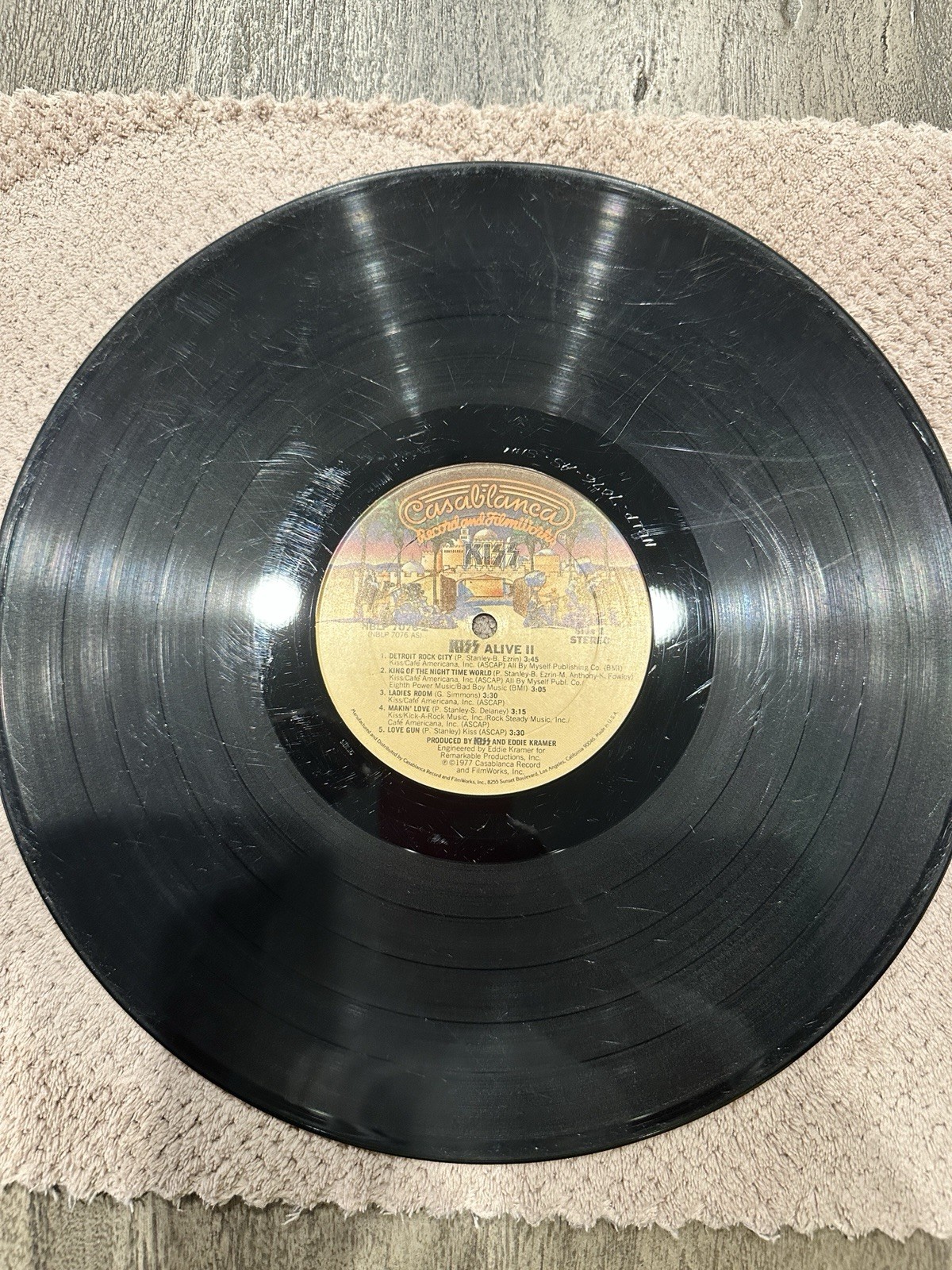 Kiss Alive II NBLP 7076-2 2xLP VINYLS ONLY NO JACKETS Tested Cleaned Scratched