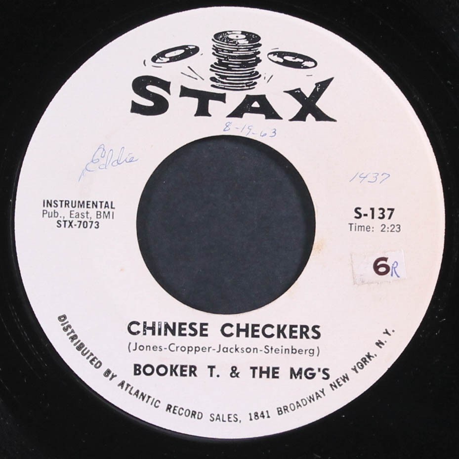 BOOKER T & THE MG’S: chinese checkers STAX 7″ Single 45 RPM