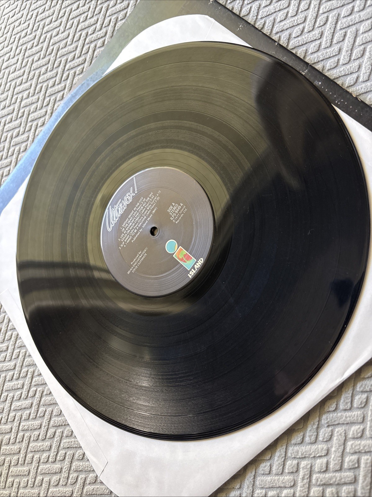 Ultravox!: Self Titled Debut Vinyl LP – 1977 Island ILPS 9449